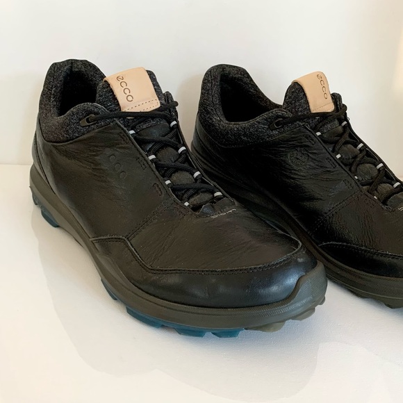 ECCO Shoes - Picture 1 of 12